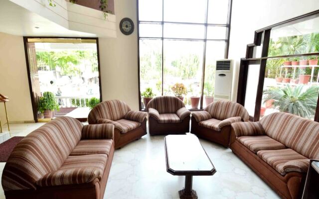 Hotel Balwas International