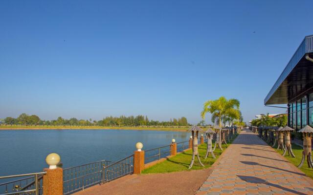 Infinity See Sun Resort