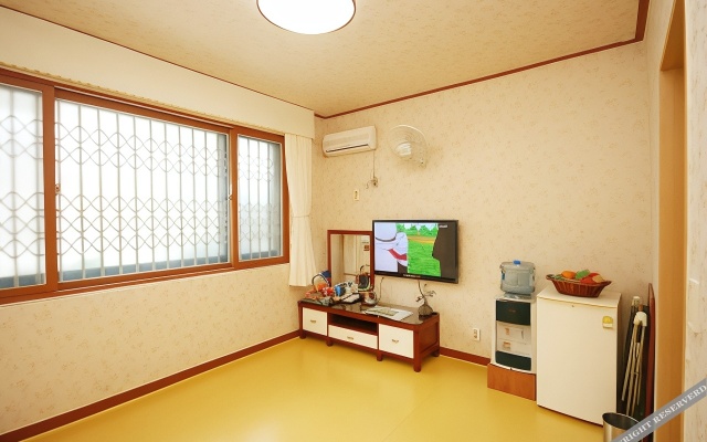 Donghae Mangsang Golden Beach Pension