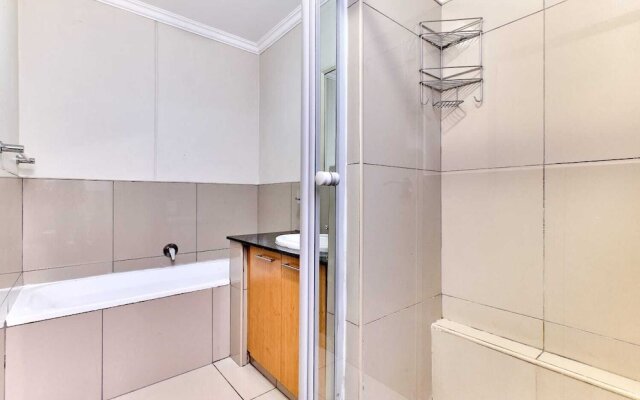 Sandton Heights by Sandton Exclusive