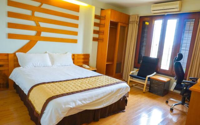 Thanh Lich Hotel