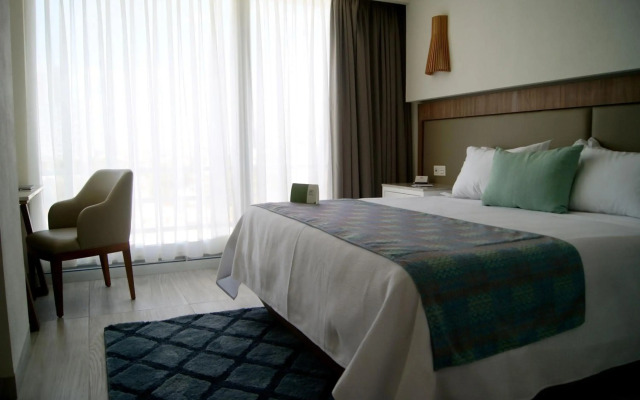 Hotel Velvet Plaza