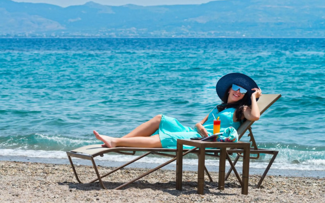 Bendis Beach Hotel