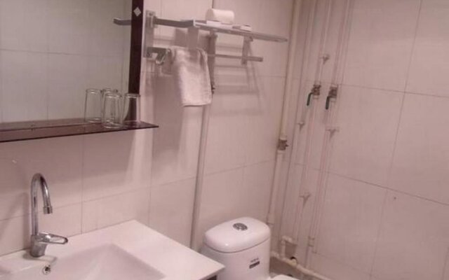 Wutaishan Zhongbao Hotel Second Branch