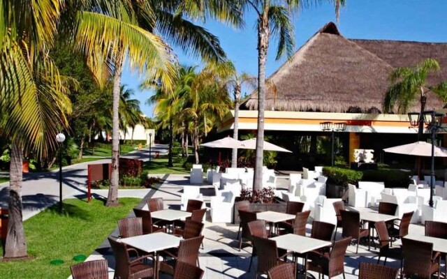 Bahia Principe Grand Coba - All Inclusive