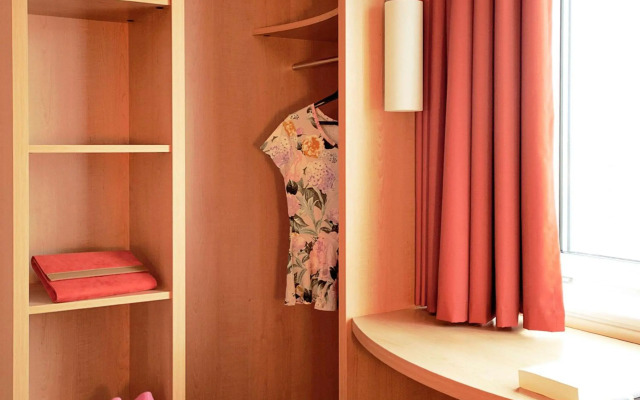 ibis Tours Sud