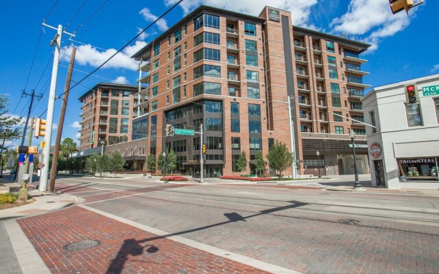 The Guild Uptown | McKinney Ave