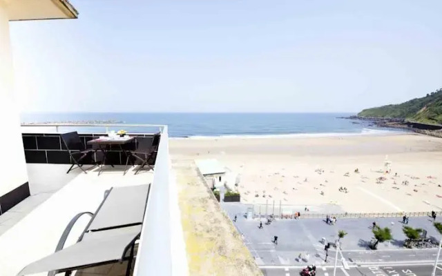BayQuest | Zurriola Beach