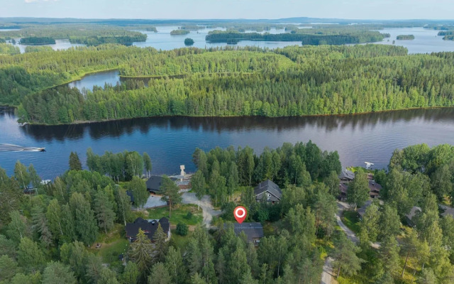 Comfy Cabin in Tahko  with Hot Tub. Private Sauna