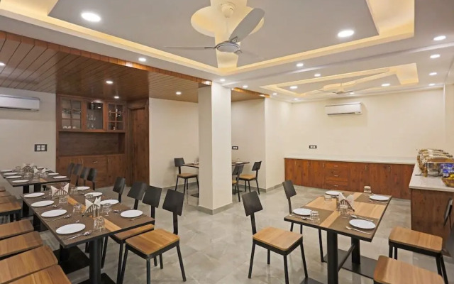 Hotel golf inn golf course road