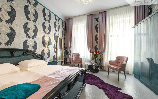 Hotel Urania
