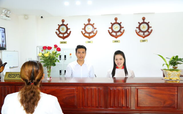 Holiday Phu Quoc Hotel