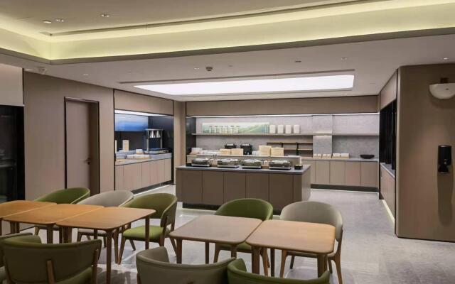 Ji Hotel Nanjing Jiangning University Town Hushan Road