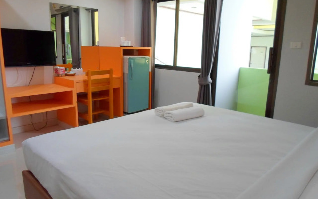 Phongkaew Hotel