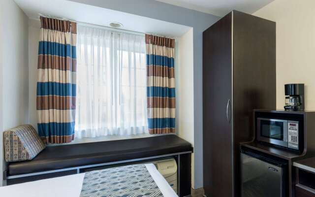 Microtel Inn & Suites by Wyndham Baton Rouge Airport