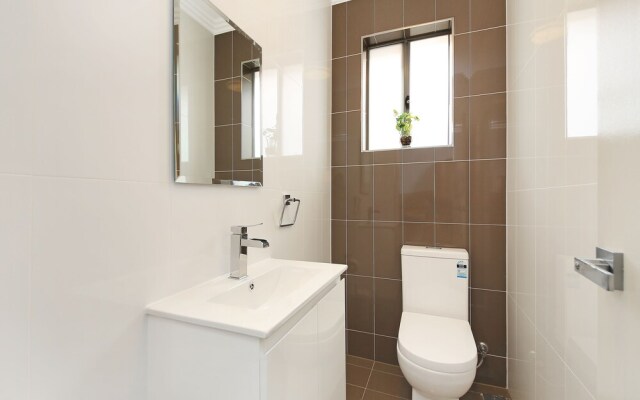 Pearson Villas - Sydney