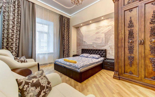 Апартаменты рядом с Дворцовой площадью