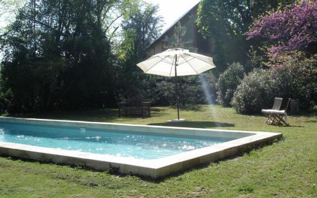 Chateau La Roussille
