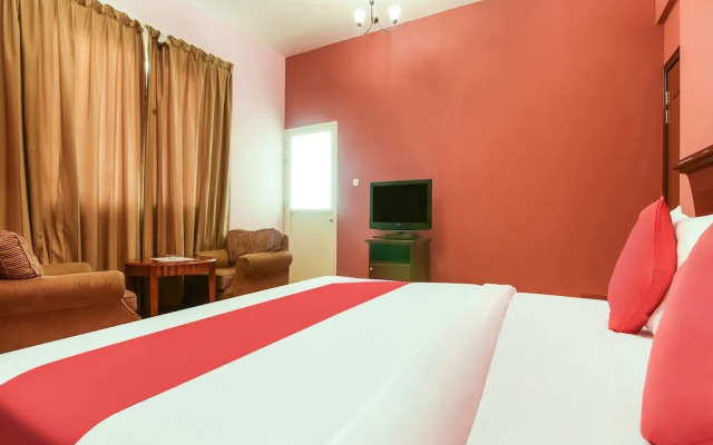 Oasis Hotel Apartments