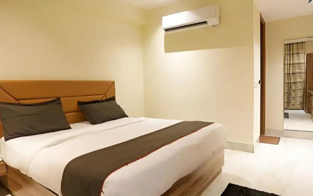 Hotel GoodLuck House Near Delhi Airport