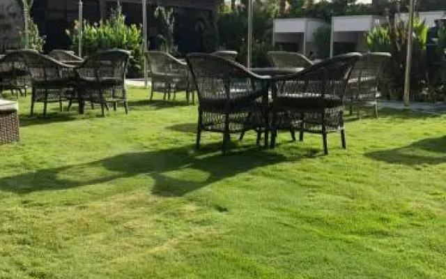 Dana Hotel & Residences 2