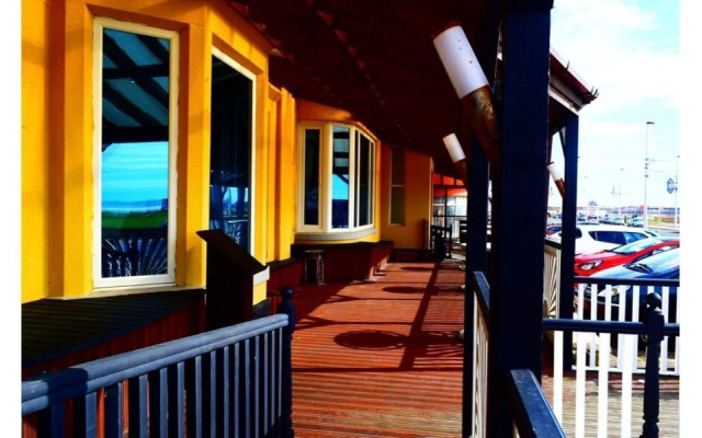 The New Oceans Hotel