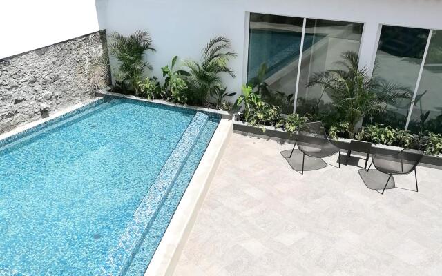 Pestana Fisherman Village