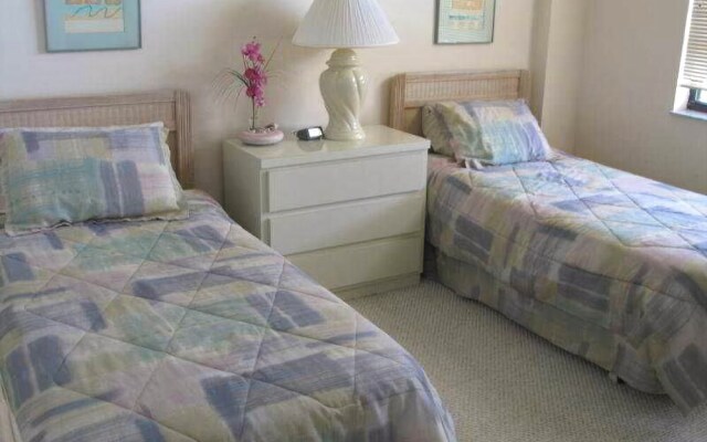 Anna Marie Island Apartments