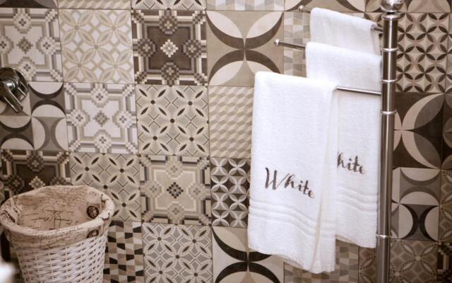 White Stylish Apartments