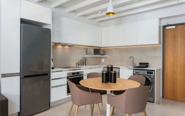 117 on Strand Luxury Apartments