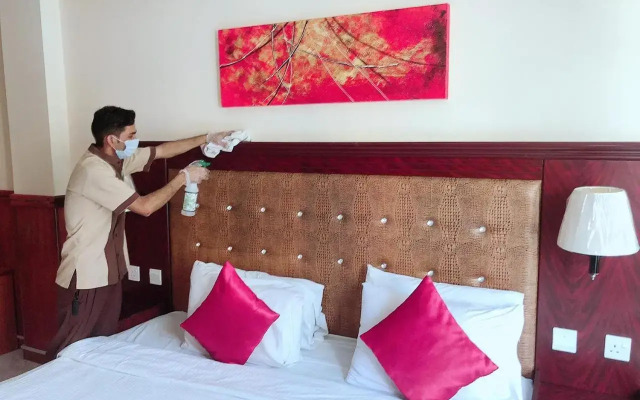 Grand Nova Hotel