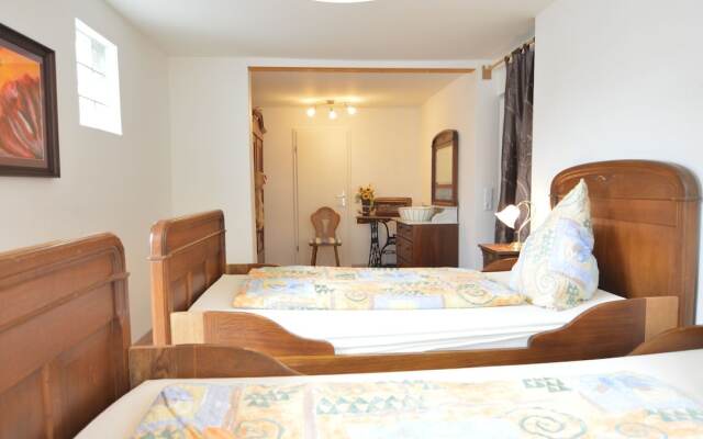 Holiday Home in Morscheid-riedenburg With Balcony