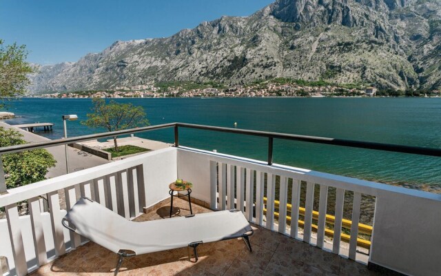 Beautiful Home in Kotor With 3 Bedrooms and Wifi