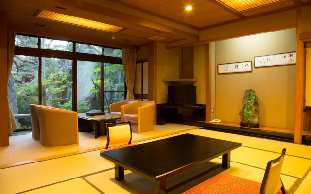 Meiseki No Yado Kagetsu