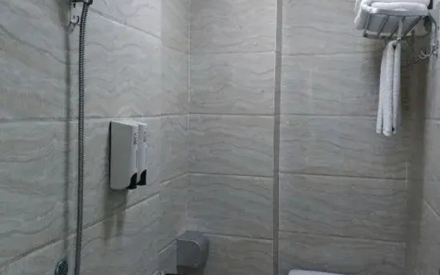 Meiyi Hotel (Meilan Airport Branch, Haikou)