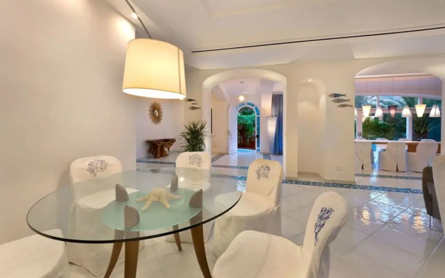 Villa Ariadne