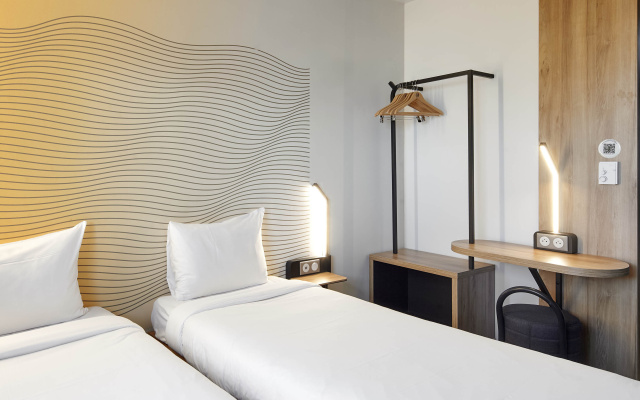 B&B HOTEL NANTERRE Rueil Malmaison