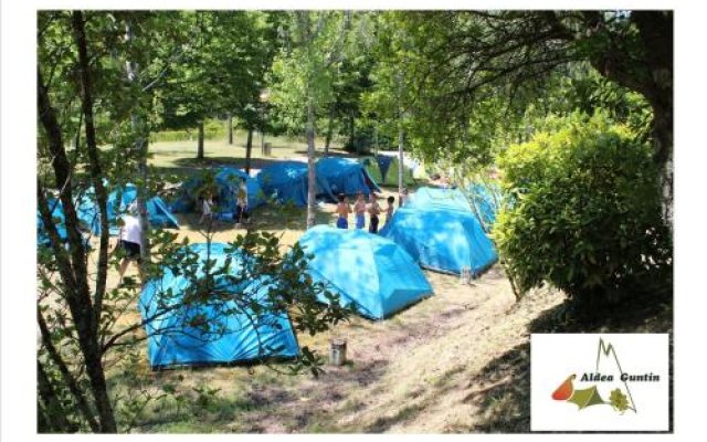 Aldea Guntin - Camping Cañiza