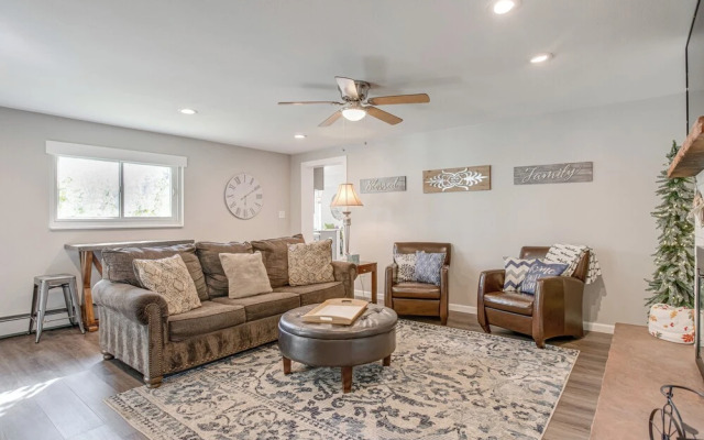 Dog-friendly Ranch Retreat ~ 5 Mi to Denver!