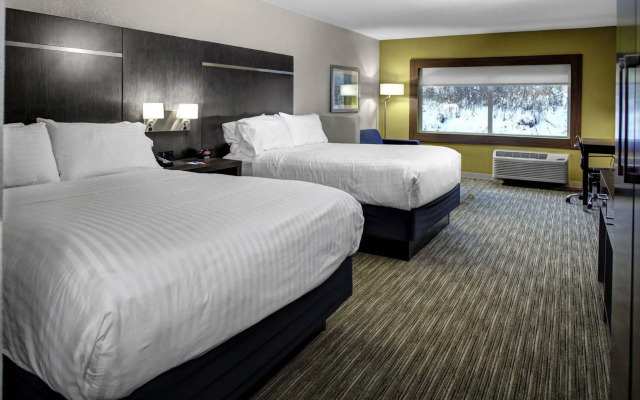 Holiday Inn Express & Suites Coldwater by IHG