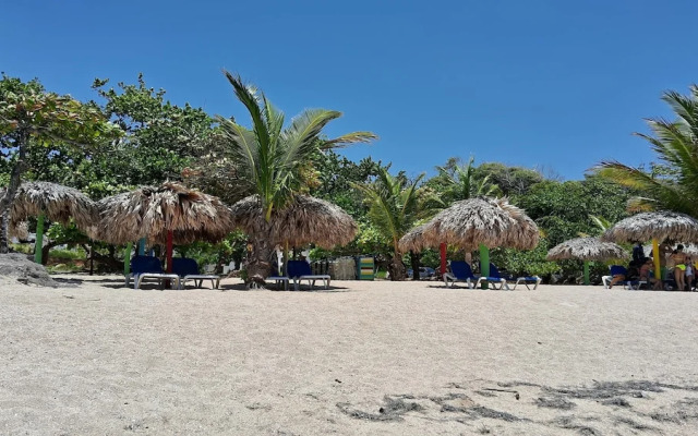 CortLang Vacation Rentals Costambar