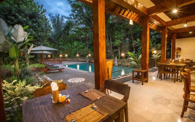 Adi Jaya Cottages Jungle Suites by EPS