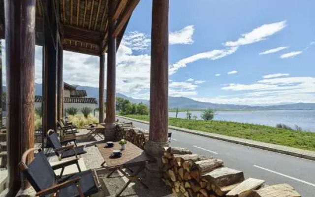LUX* Tea Horse Road Lashi Lake