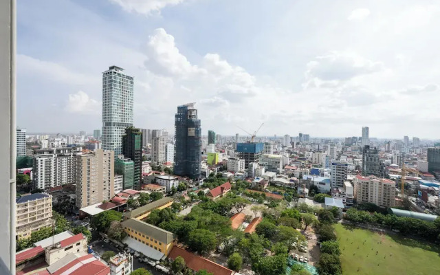 Perfect Studio at The View by Soben Home