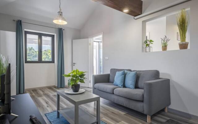 Basalt House B by Madeira Sun Travel