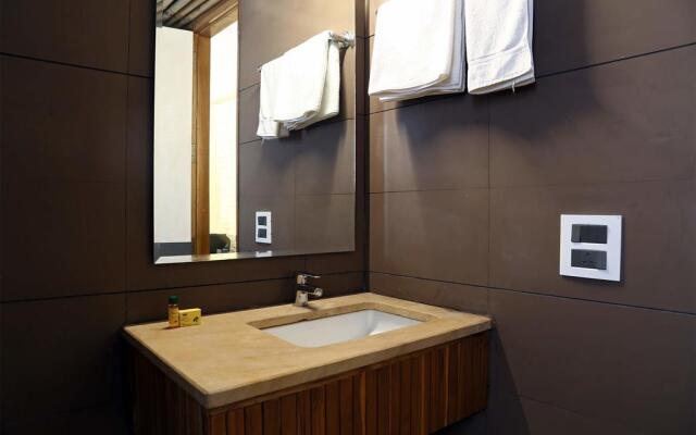 FabHotel Infinity Nest Sushant Lok