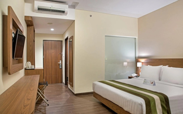 Grand Whiz Hotel Poins Simatupang Jakarta
