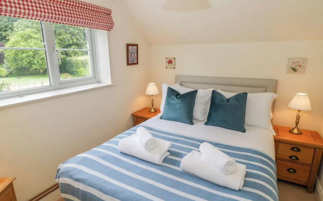 4 Lansdown Cottages
