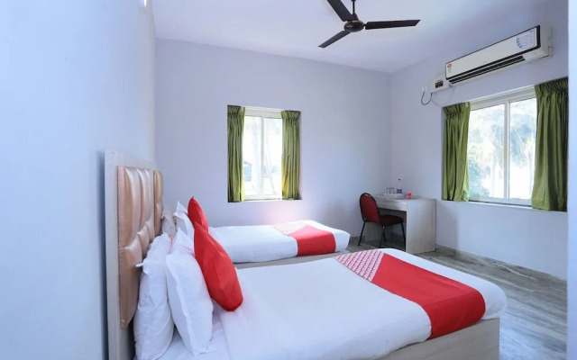 OYO Flagship 16910 Hotel Prince Palace