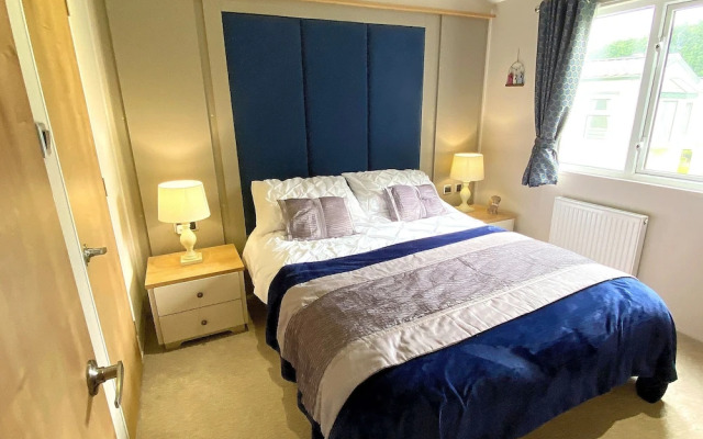 Meadow Lodge